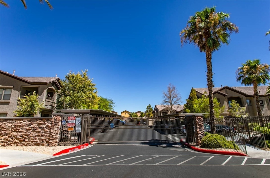 8250 N Grand Canyon Drive - Photo 30