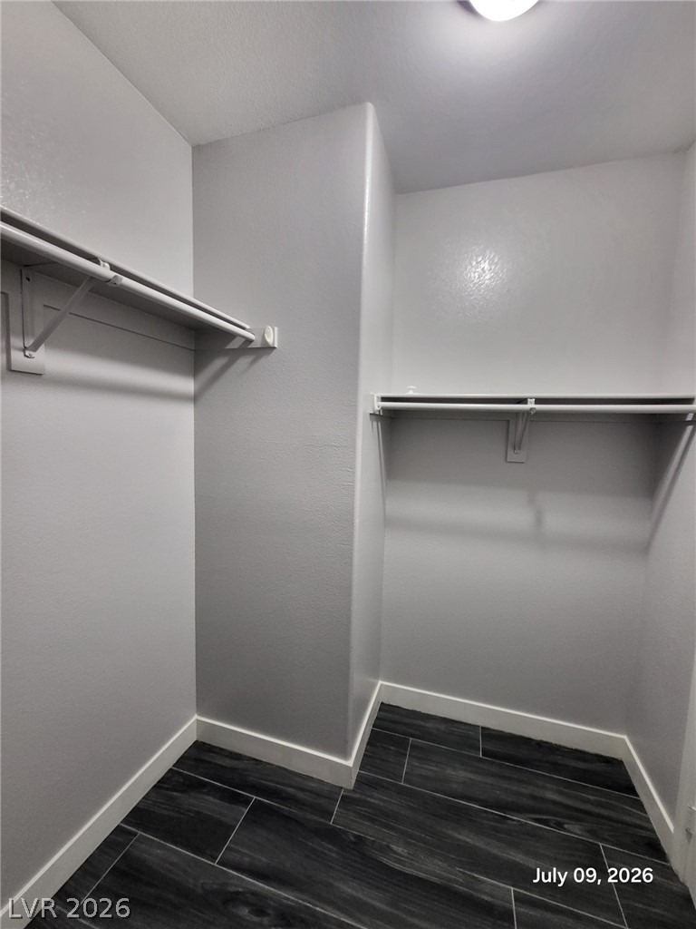 8925 Rosewood Meadows Court - Photo 14