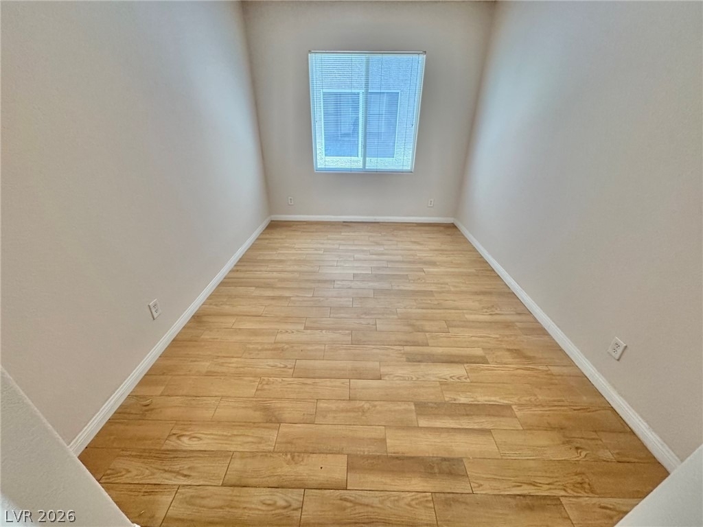 4972 W Moberly Avenue - Photo 3