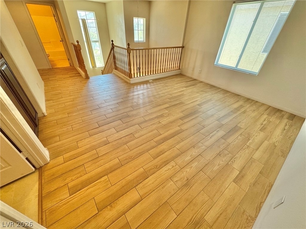 4972 W Moberly Avenue - Photo 7