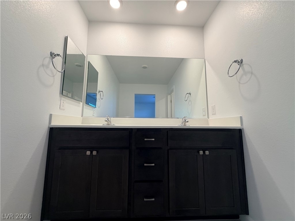 815 Watford Place - Photo 40