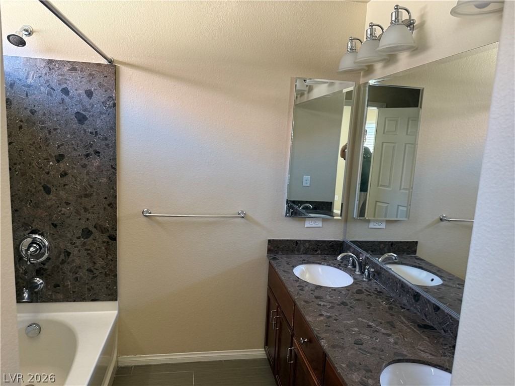 6083 Crown Palms Avenue - Photo 20