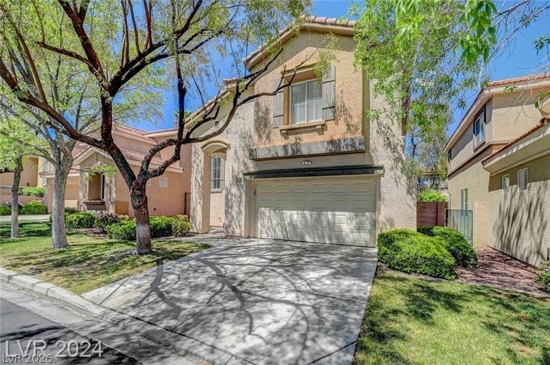 10914 Esta Ponia Court - Photo 0