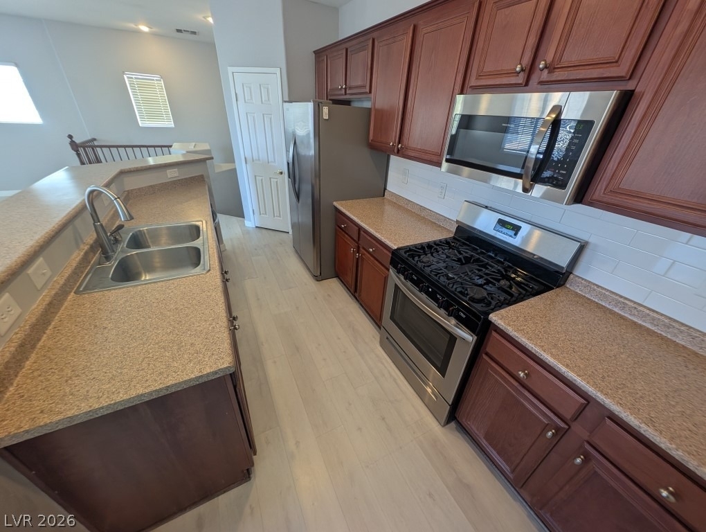 9120 Alpine Grove Avenue - Photo 5