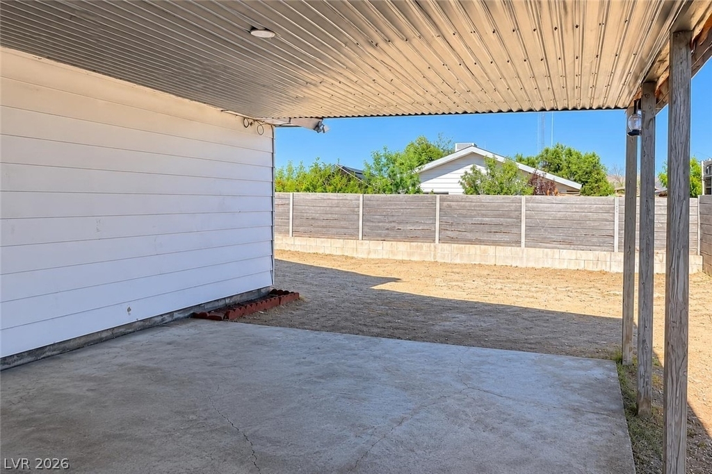 4080 Studio Street - Photo 2