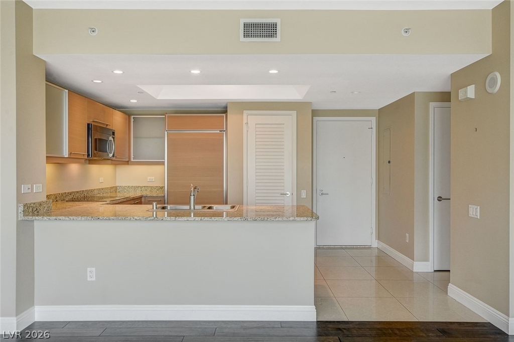 222 Karen Avenue - Photo 6