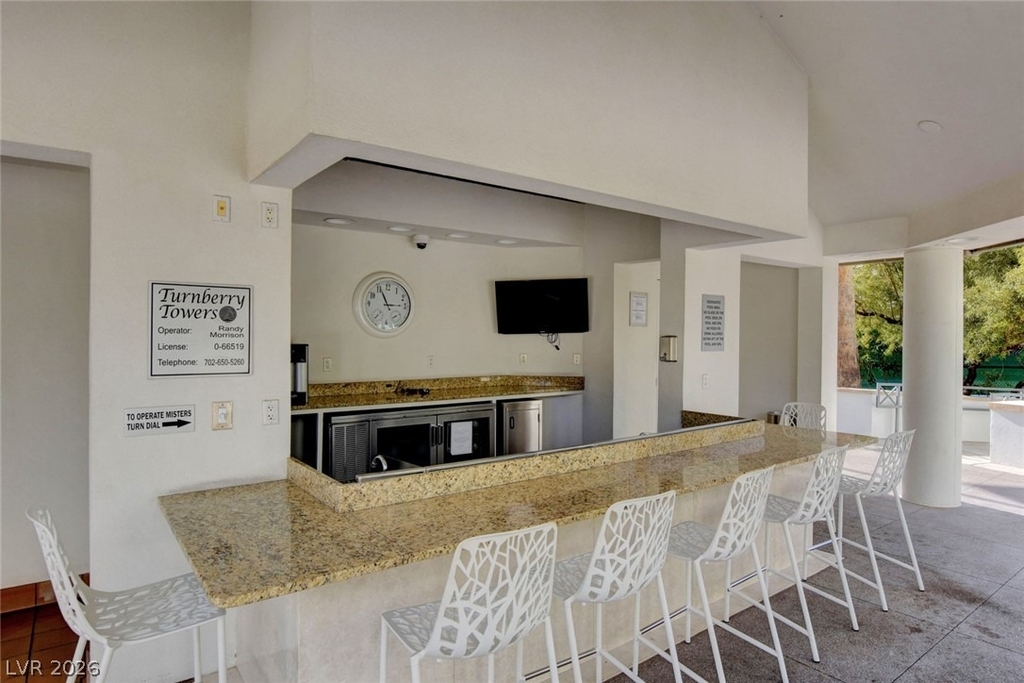 222 Karen Avenue - Photo 42