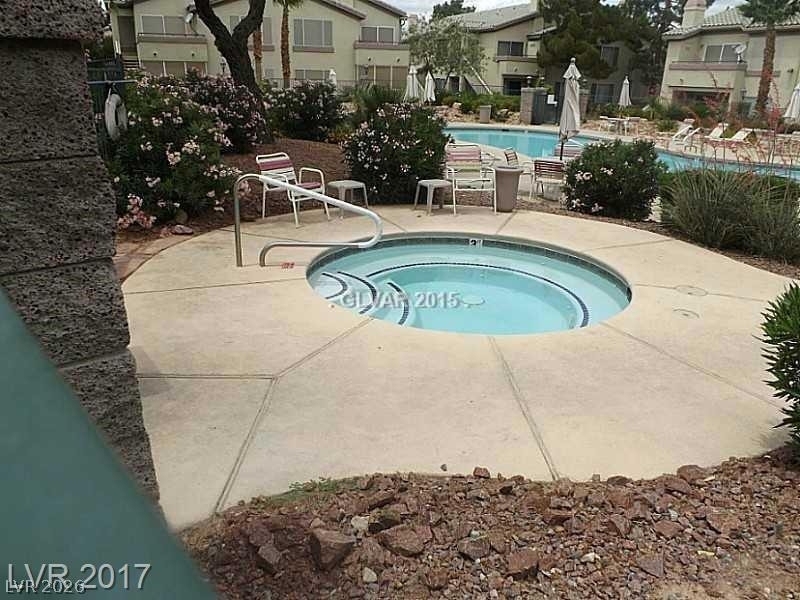 5710 E Tropicana Avenue - Photo 12