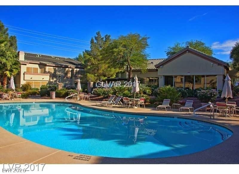 5710 E Tropicana Avenue - Photo 11