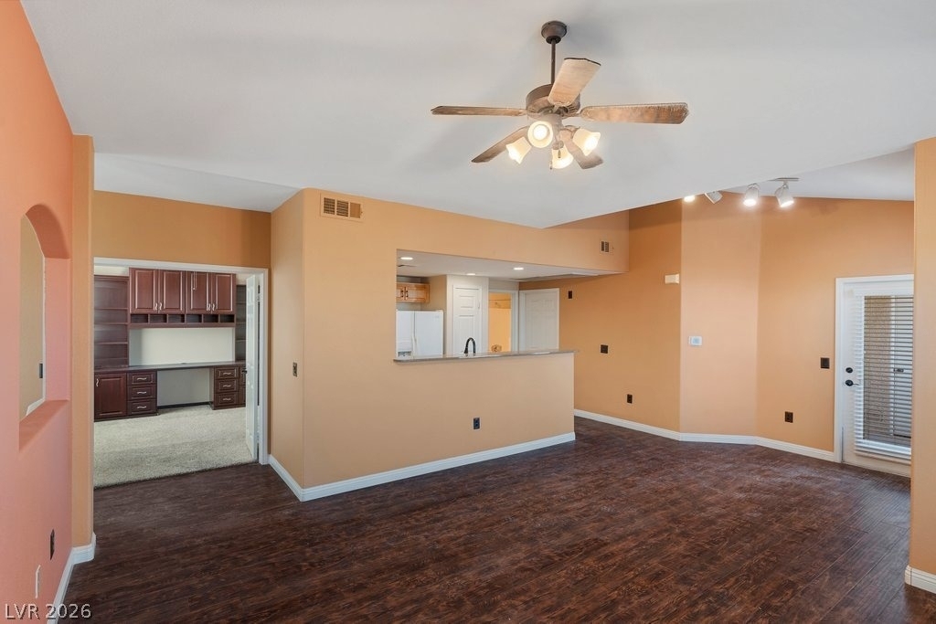 10001 Peace Way - Photo 6