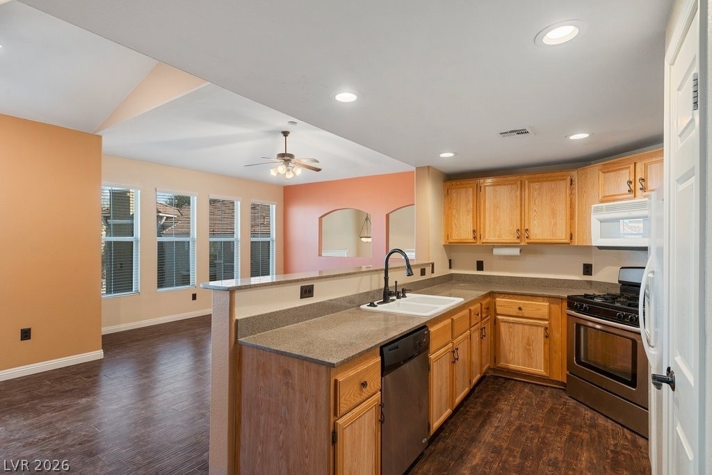 10001 Peace Way - Photo 10