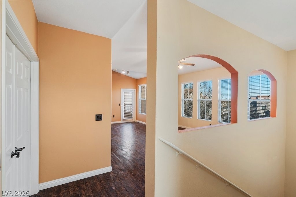 10001 Peace Way - Photo 4