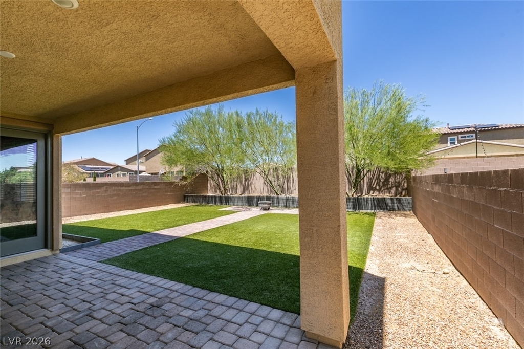 4348 Stardusk Falls Avenue - Photo 15