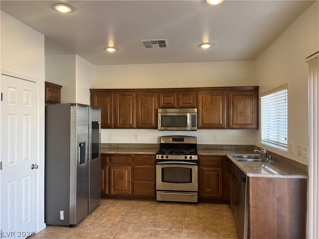 10600 Cold Mountain Avenue - Photo 6