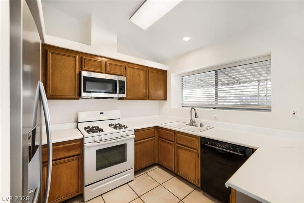 2709 Camphor Tree Street - Photo 5