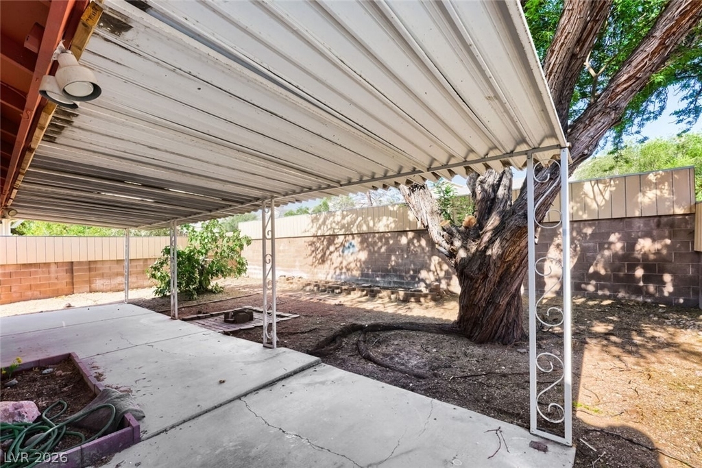 2709 Camphor Tree Street - Photo 17