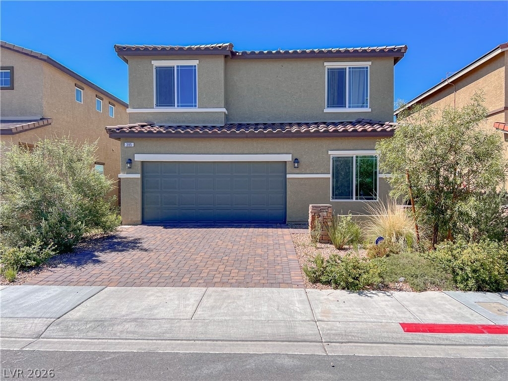 385 Canyon Mist Court - Photo 0