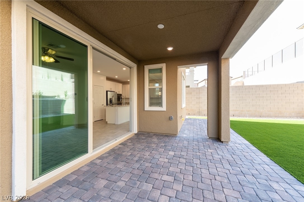 12412 Ocean Tiller Avenue - Photo 14