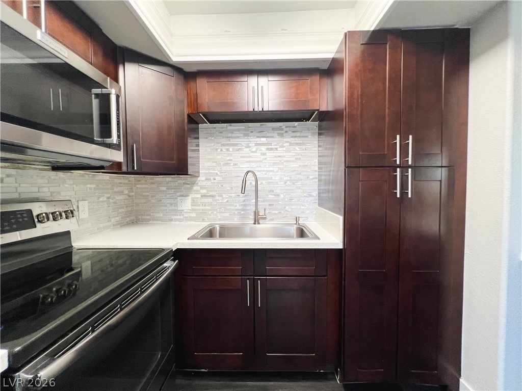 8410 Eldora Avenue - Photo 36