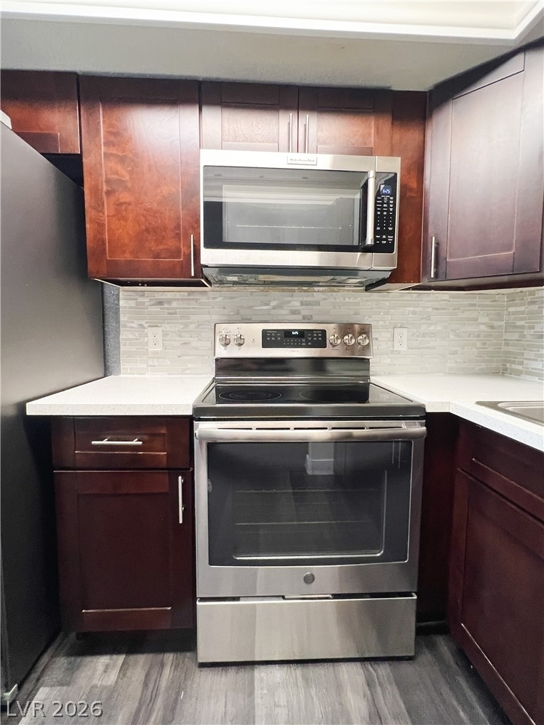 8410 Eldora Avenue - Photo 35