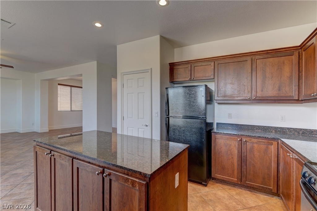 9278 Bearded Iris Avenue - Photo 8