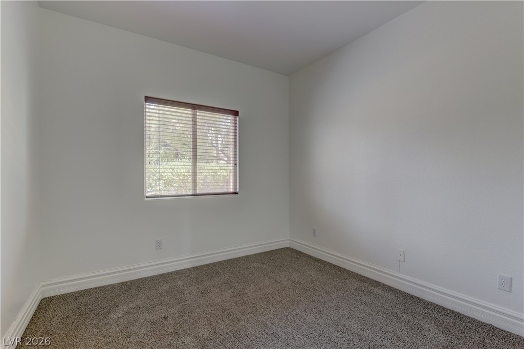 9278 Bearded Iris Avenue - Photo 9