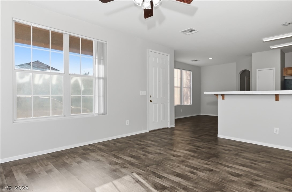 2529 Rainbow Cactus Court - Photo 4