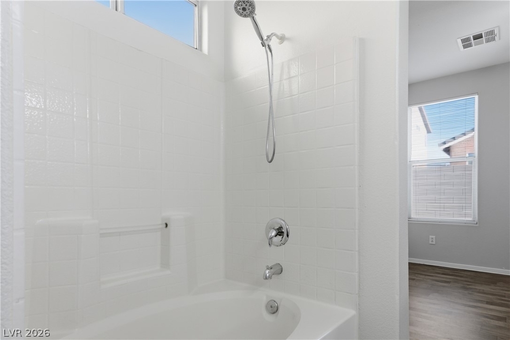 2529 Rainbow Cactus Court - Photo 16