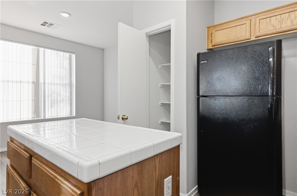 2529 Rainbow Cactus Court - Photo 10