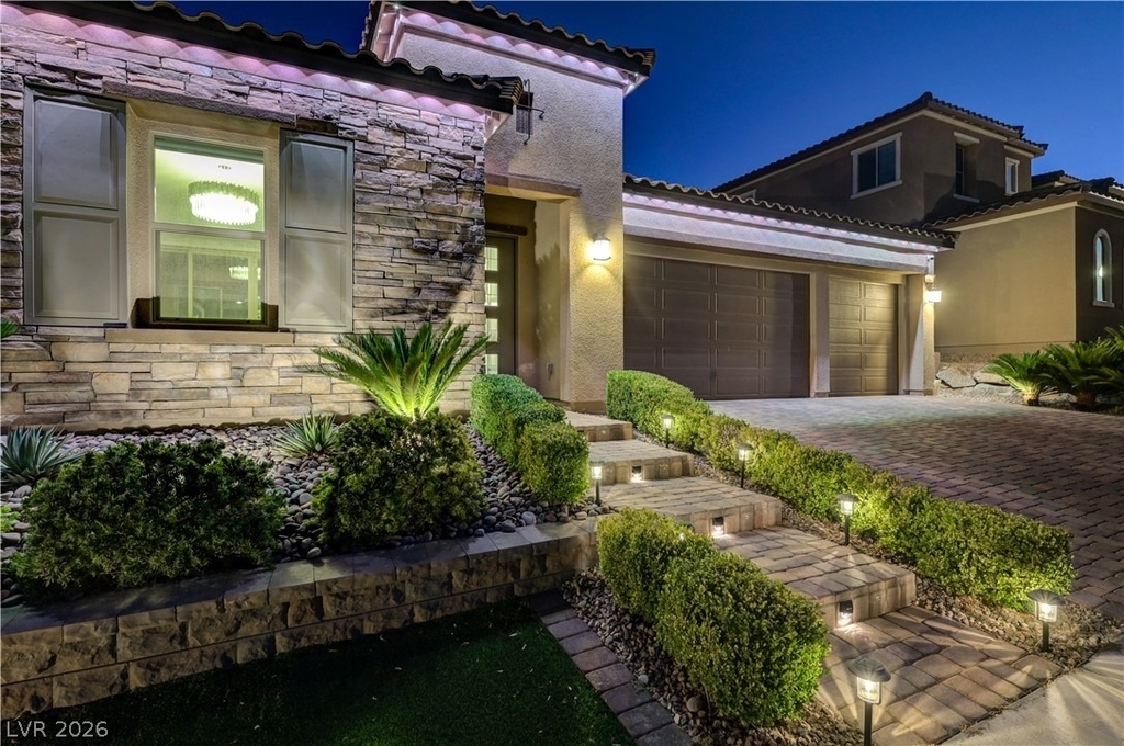 3943 Reyes Avenue - Photo 91