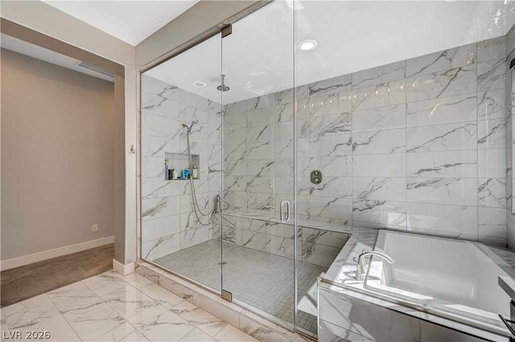 3943 Reyes Avenue - Photo 35