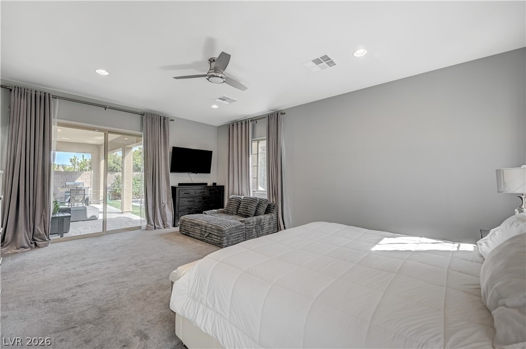 3943 Reyes Avenue - Photo 38