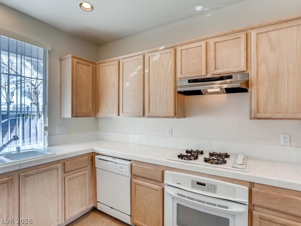 6178 Arbor Valley Avenue - Photo 8