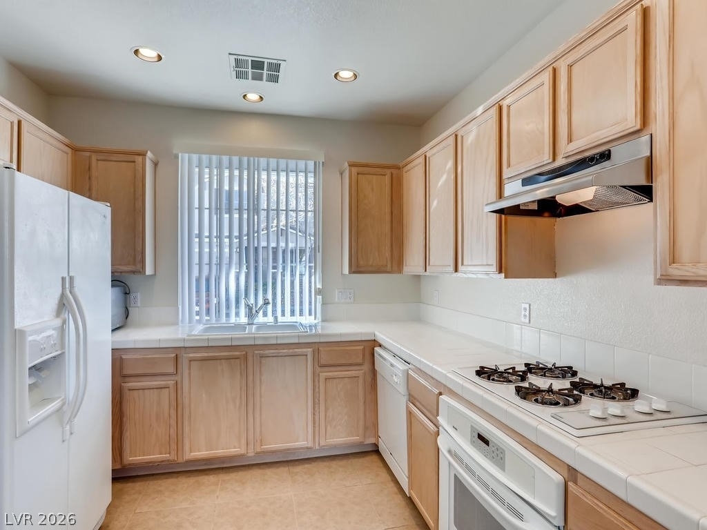 6178 Arbor Valley Avenue - Photo 7