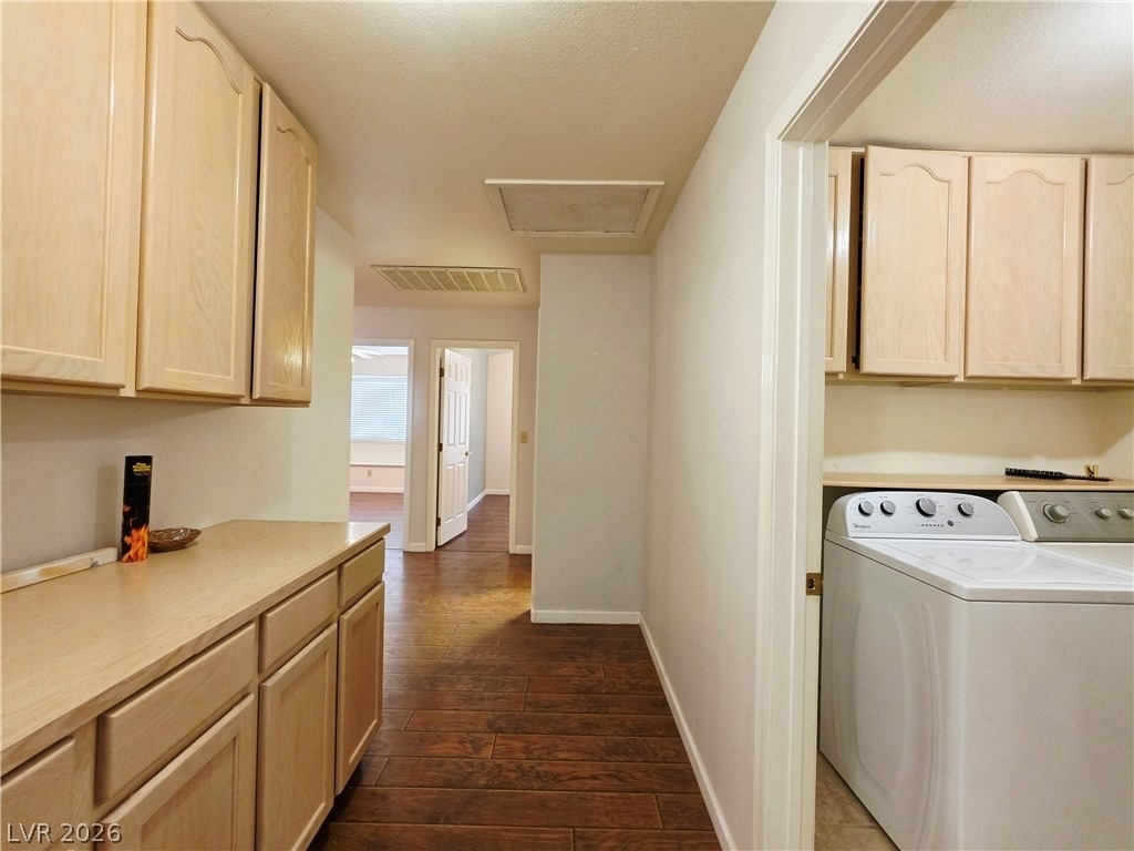 8213 Arch Bay Lane - Photo 11