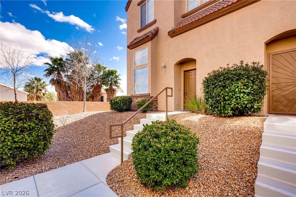 8400 Tiger Woods Avenue - Photo 21