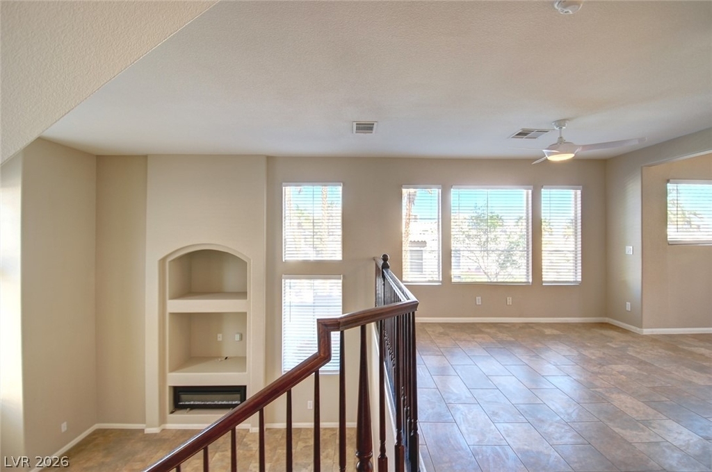 8400 Tiger Woods Avenue - Photo 4