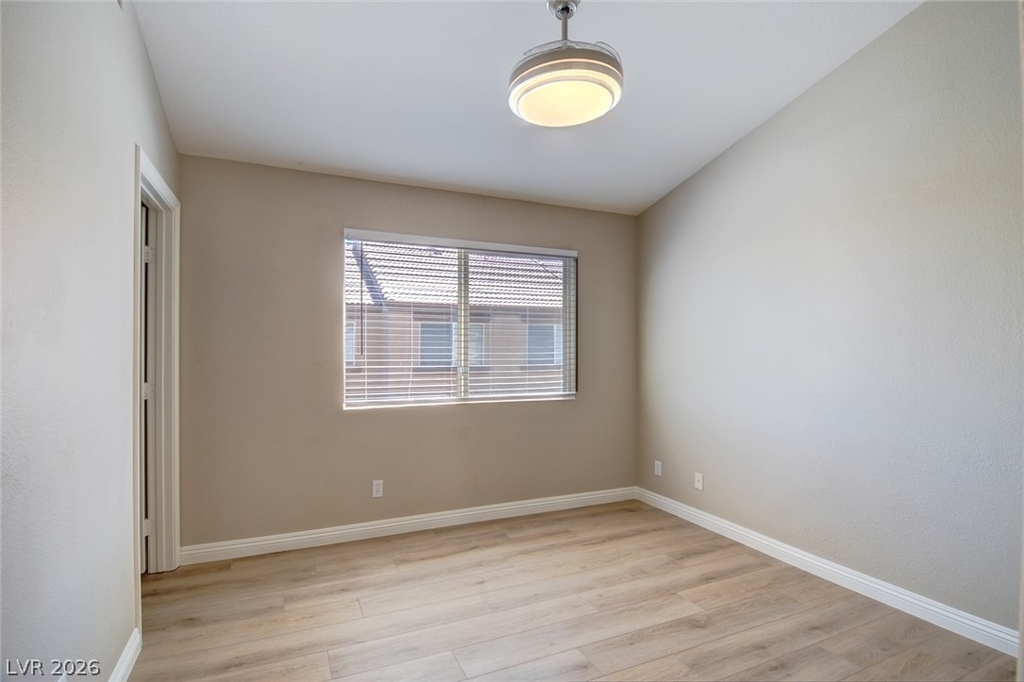 8400 Tiger Woods Avenue - Photo 16