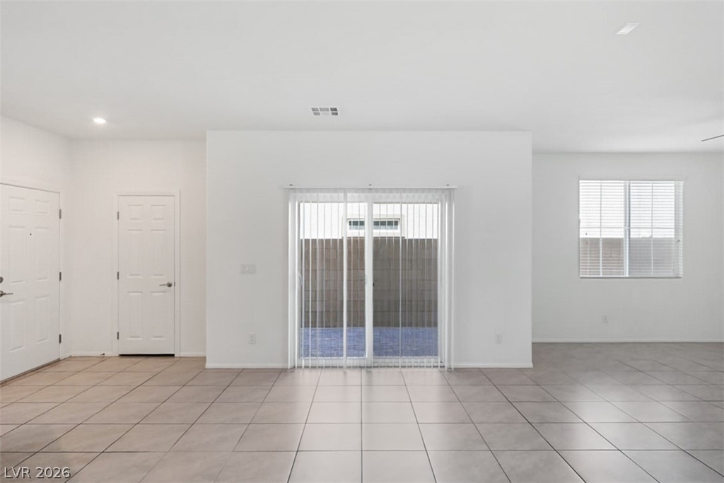 10589 Sariah Skye Avenue - Photo 8