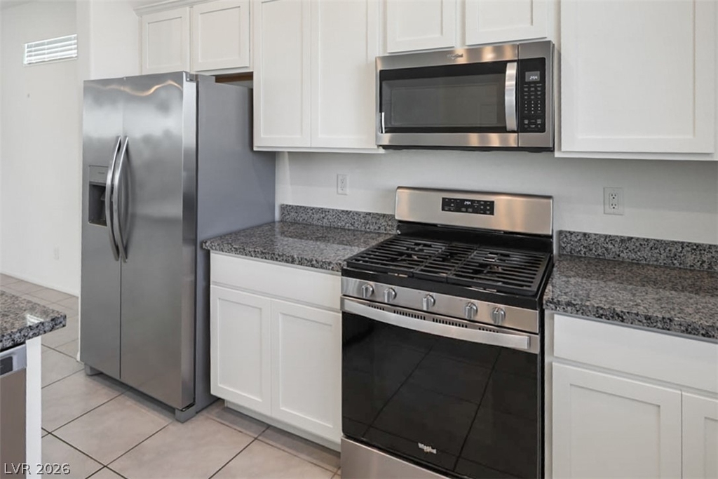 10589 Sariah Skye Avenue - Photo 12