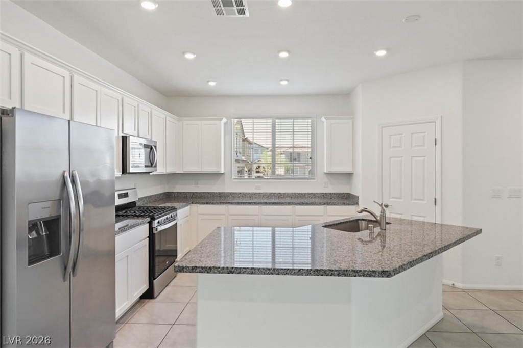 10589 Sariah Skye Avenue - Photo 10