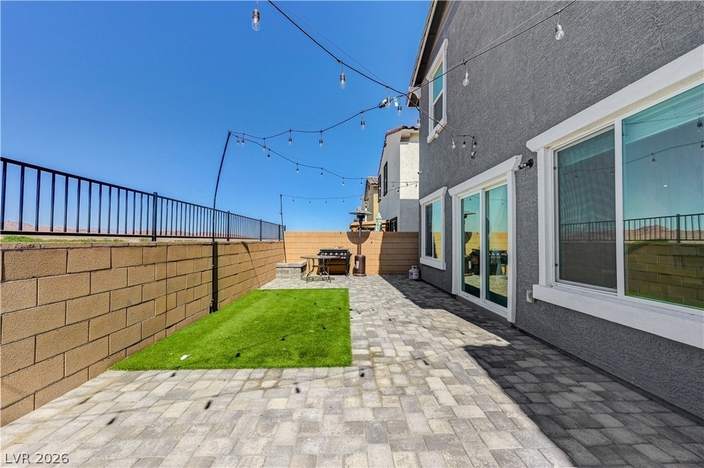 386 Larksong Avenue - Photo 23