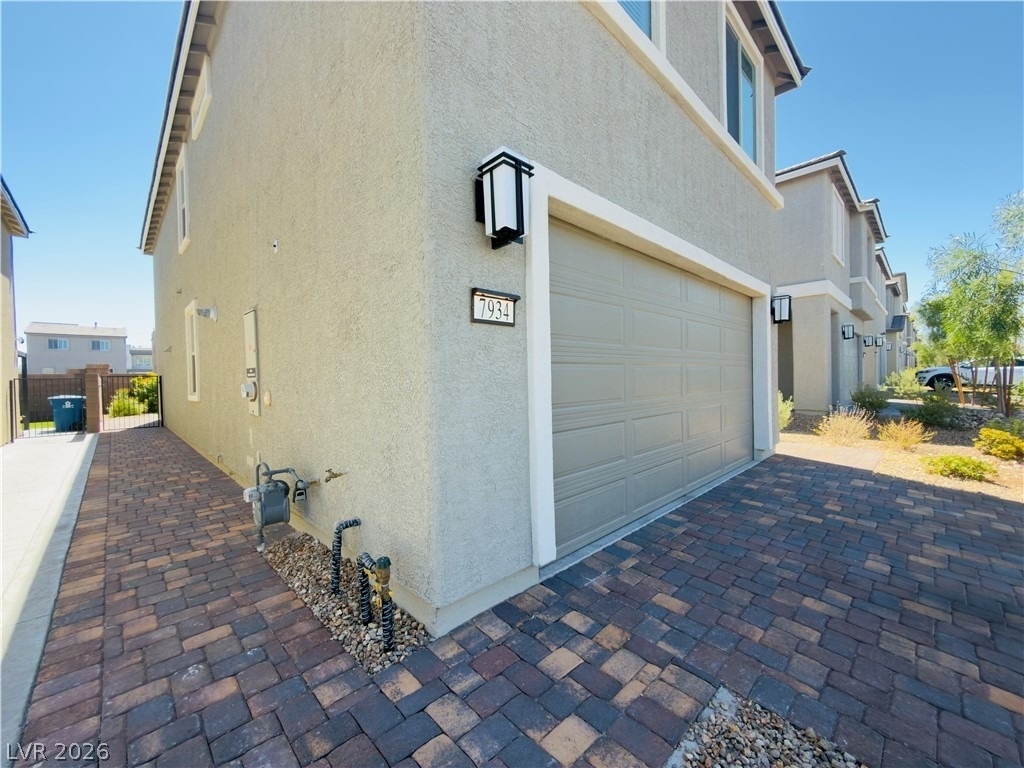 7934 Texas Hills Street - Photo 15