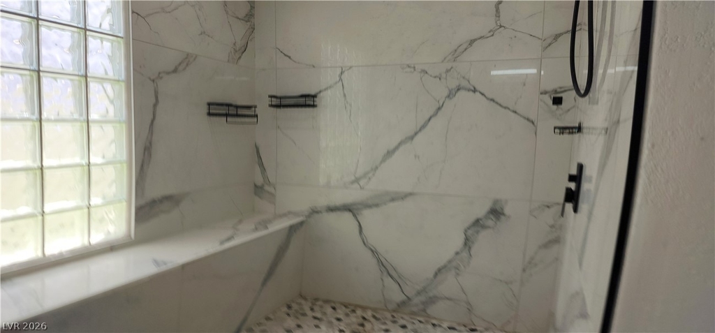 8016 Shorecrest Drive - Photo 3