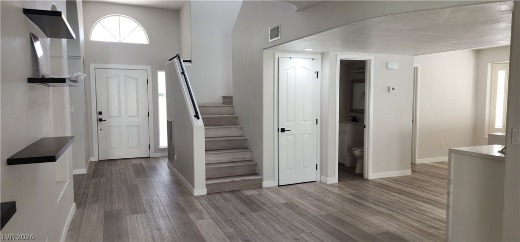 8016 Shorecrest Drive - Photo 9