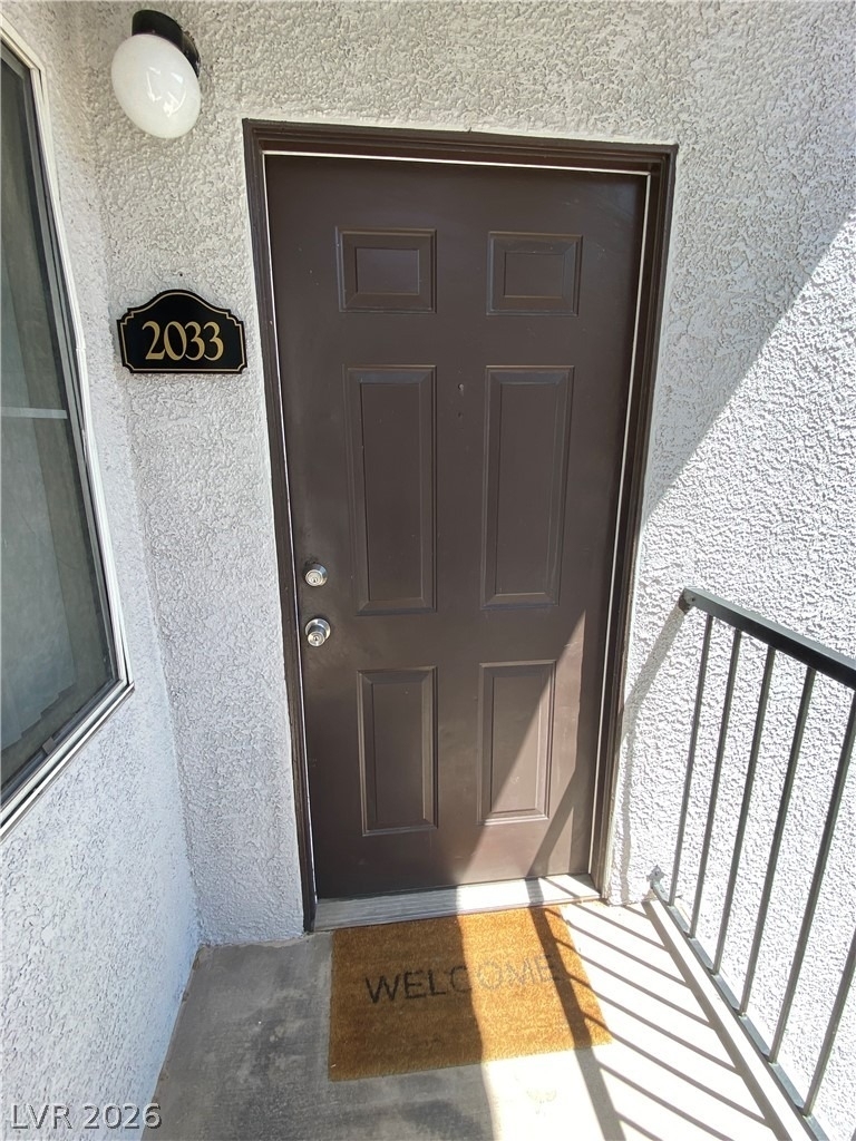 2615 W Gary Avenue - Photo 1