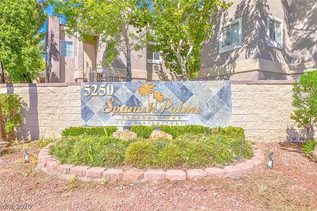 5250 S Rainbow Boulevard - Photo 44
