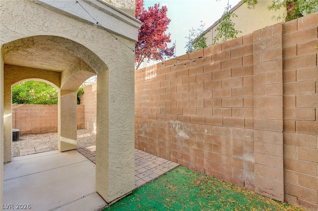 1001 Bannockburn Street - Photo 45