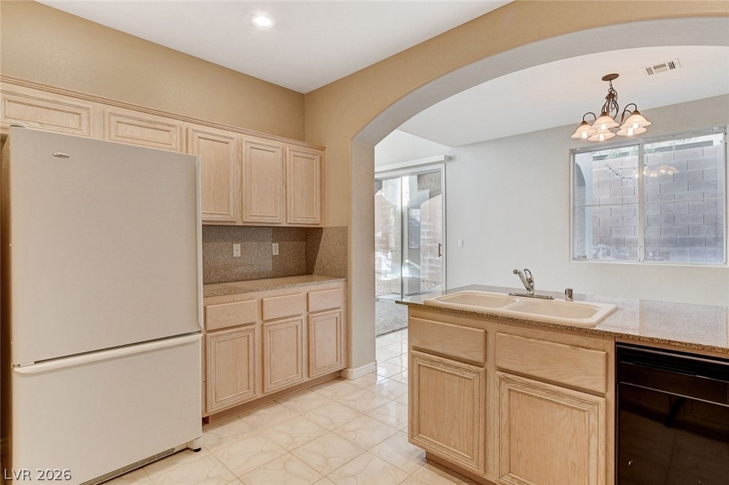 1001 Bannockburn Street - Photo 21