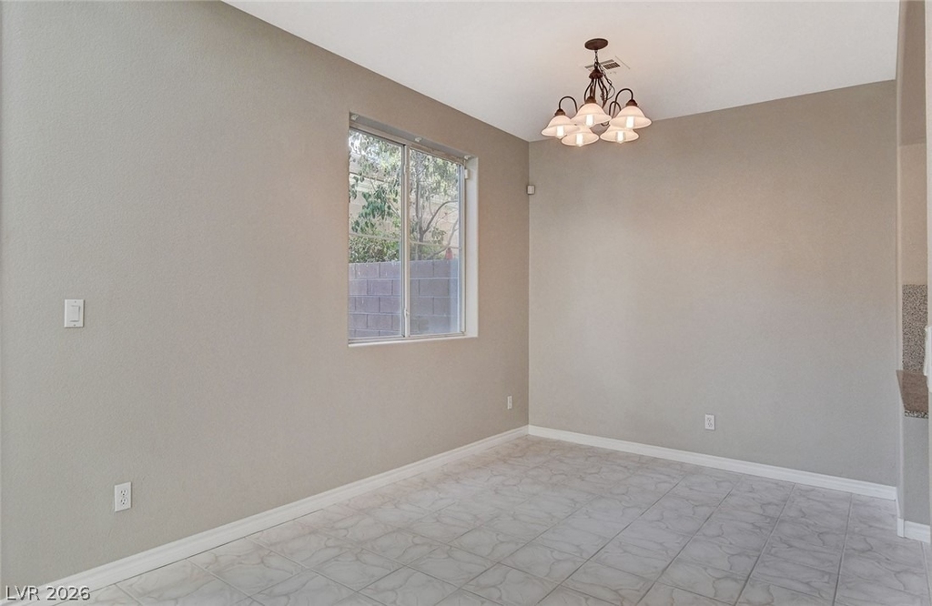 1001 Bannockburn Street - Photo 17
